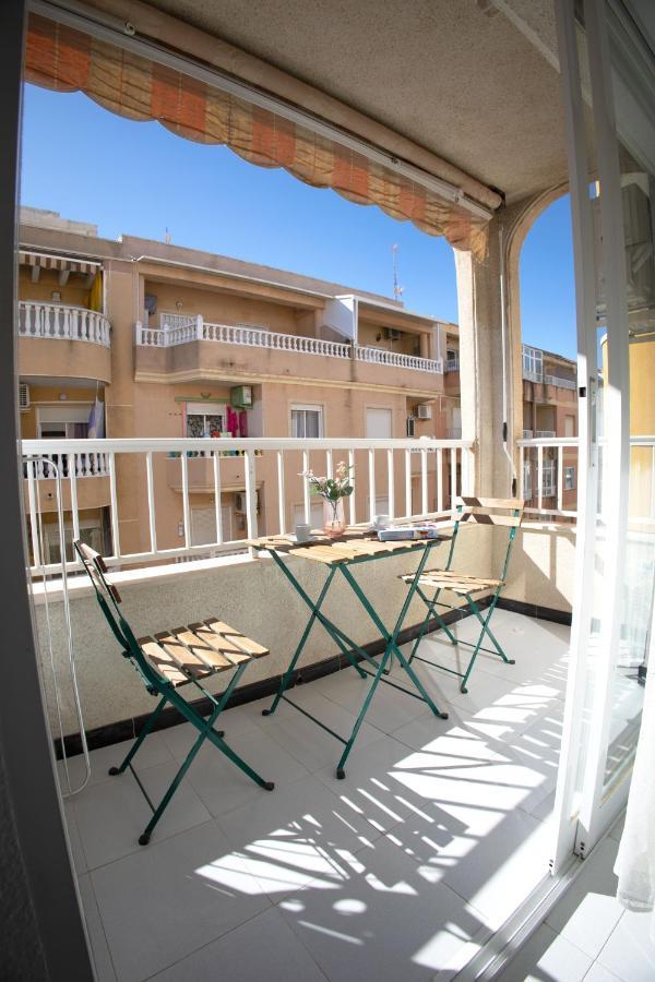 Kiara Apartament - With Garage Torrevieja Ngoại thất bức ảnh