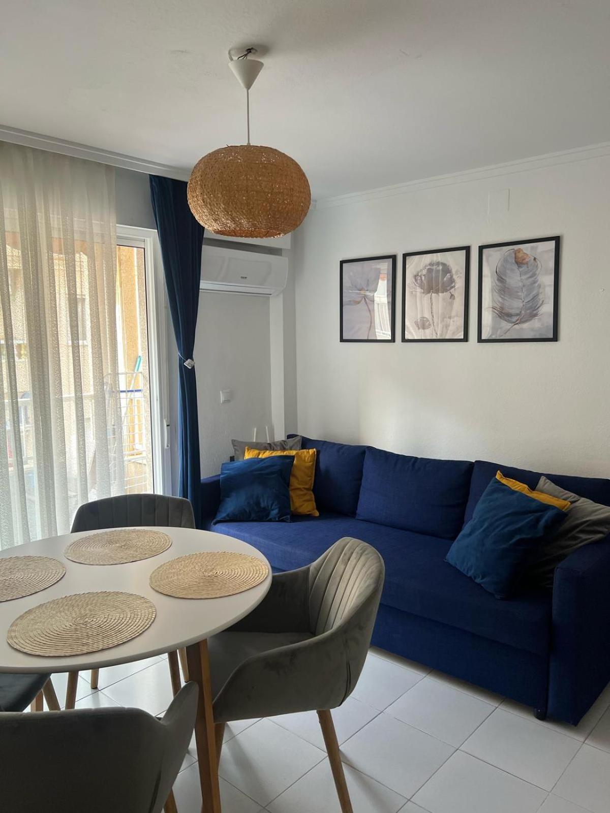 Kiara Apartament - With Garage Torrevieja Ngoại thất bức ảnh